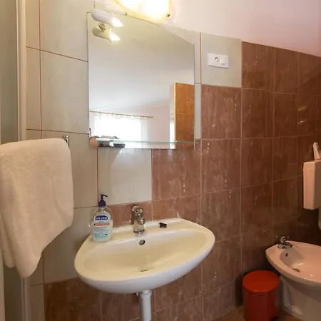 Gudelj Apartment *